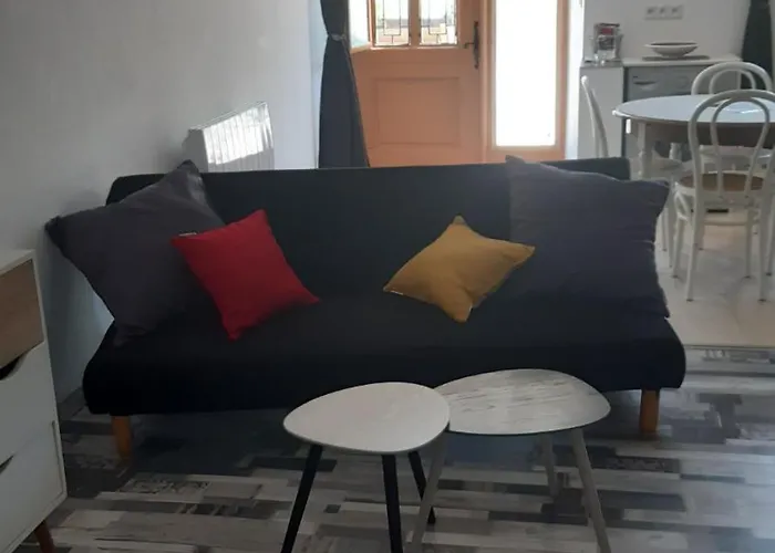 Studio A Ban De Sapt